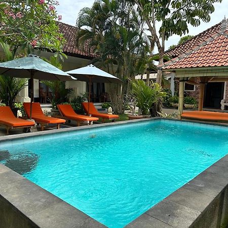 Tiga Naga Villa Denpasar  Luaran gambar