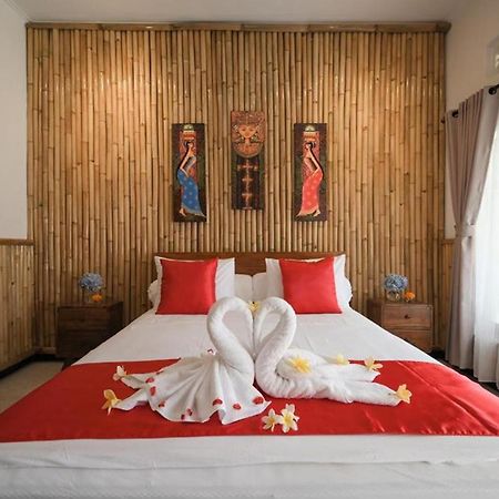 Tiga Naga Villa Denpasar  Luaran gambar