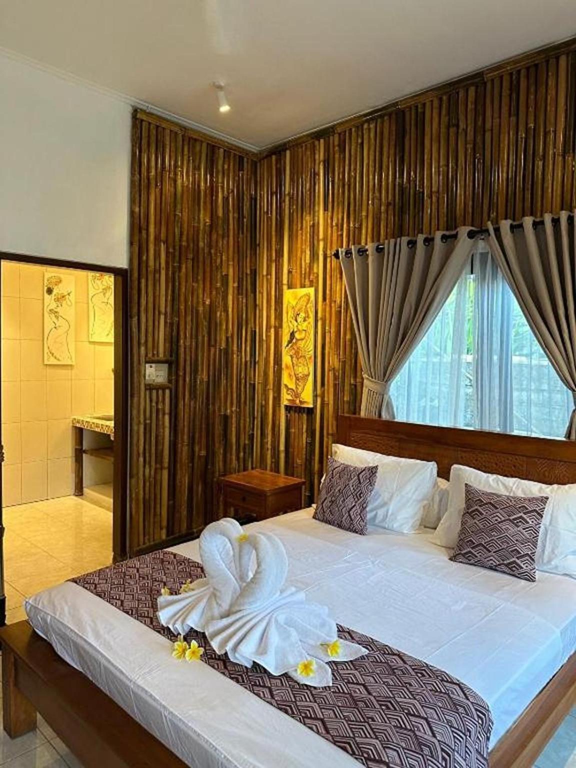 Tiga Naga Villa Denpasar  Luaran gambar