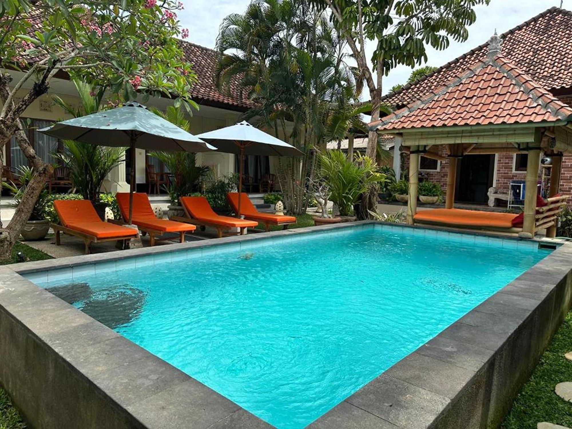 Tiga Naga Villa Denpasar  Luaran gambar