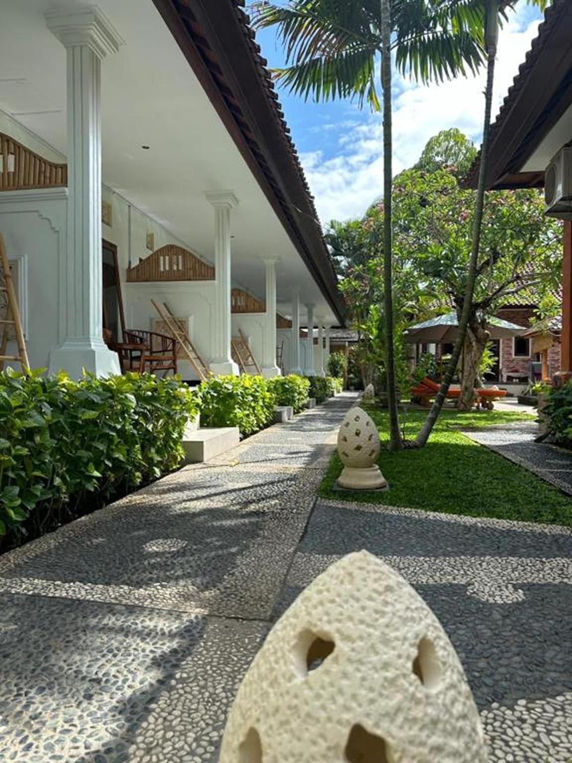 Tiga Naga Villa Denpasar  Luaran gambar