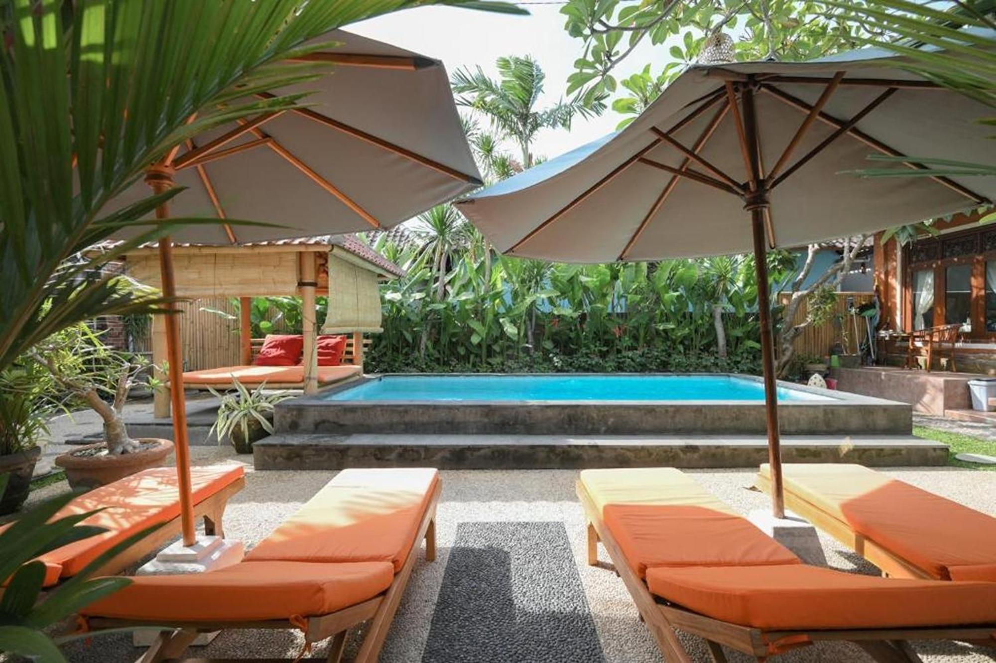 Tiga Naga Villa Denpasar  Luaran gambar